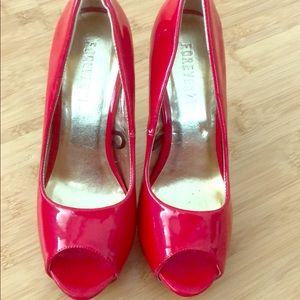 NWOT Red forever 21 open toed heels